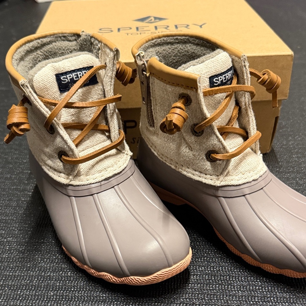 Sperry Kids Two-Tone Duck Boots